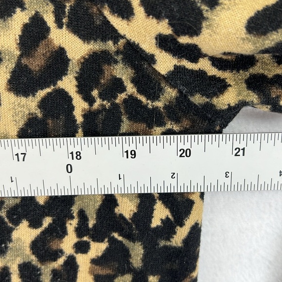Nine Britton Pullover Top Size M Black/Tan Leopard Print Polyester & Spandex EUC - Picture 7 of 8